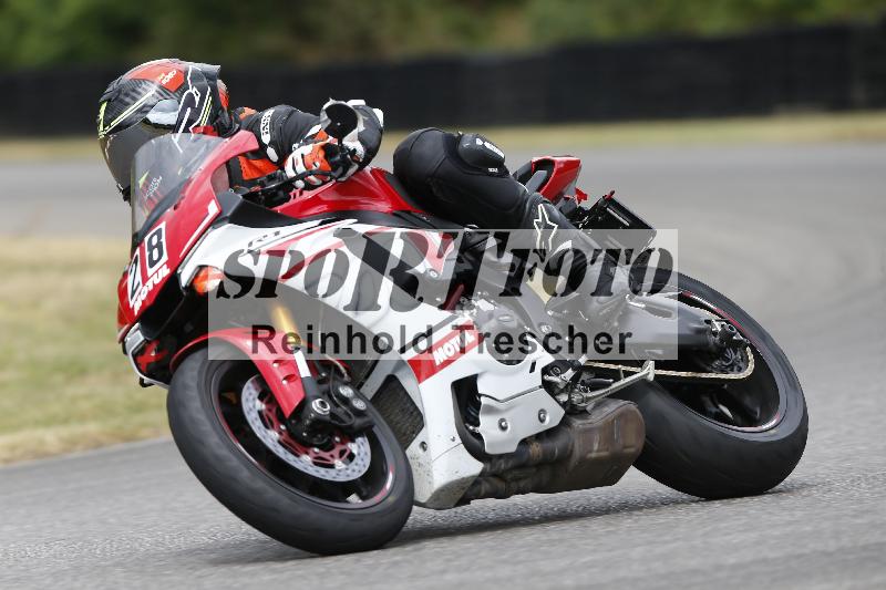 Archiv-2025/32 07.07.2025 Plüss Moto Sport ADR/Einsteiger/28